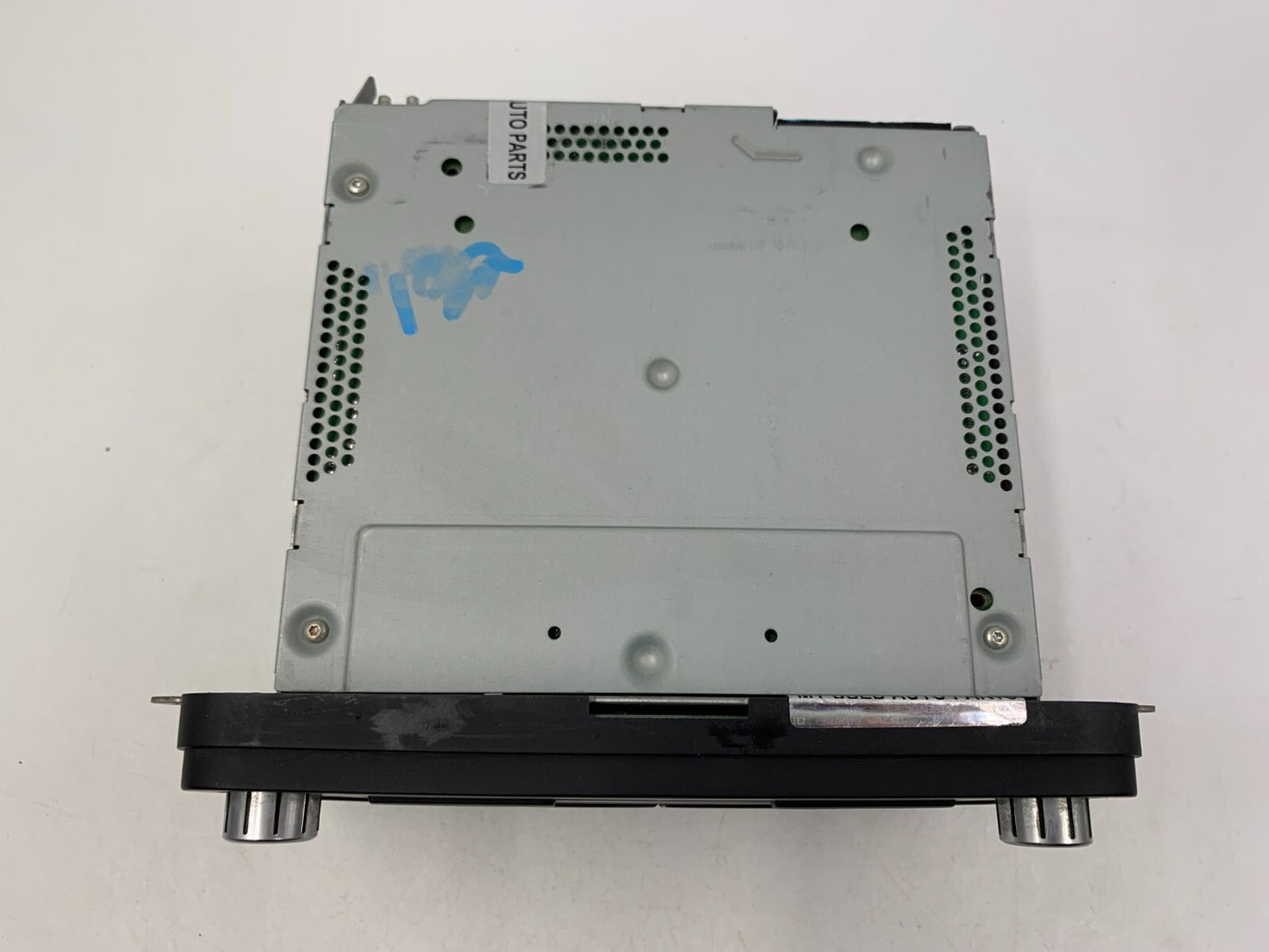 2011-2014 Volkswagen Jetta AM FM CD Player Radio Receiver OEM C02B06025