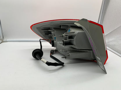 2016 Chevrolet Cruze Passenger Side Tail Light Taillight OEM C03B50026