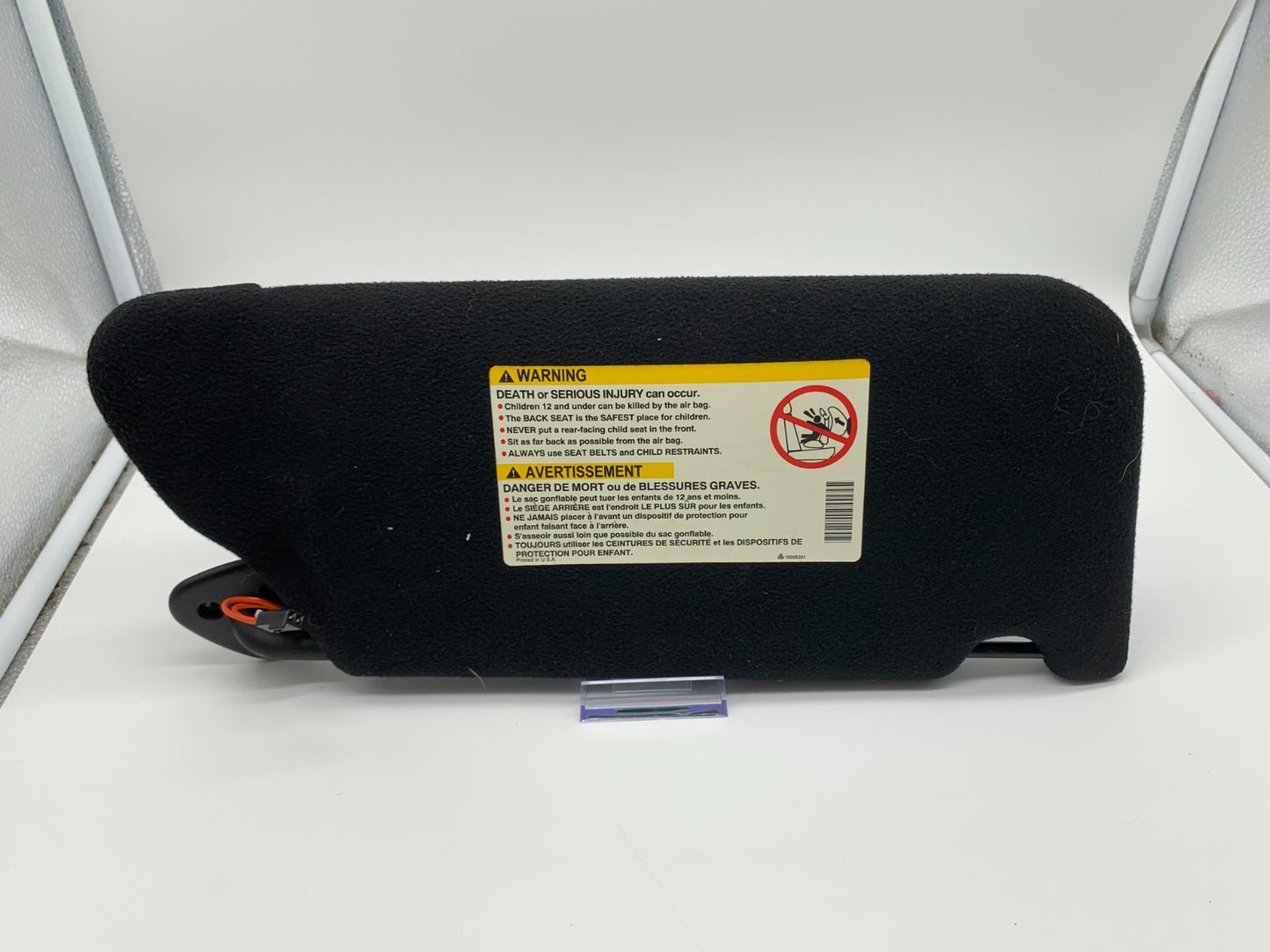 2000-2004 Cadillac Seville Passenger Sun Visor Black Illuminated OEM C04B39001