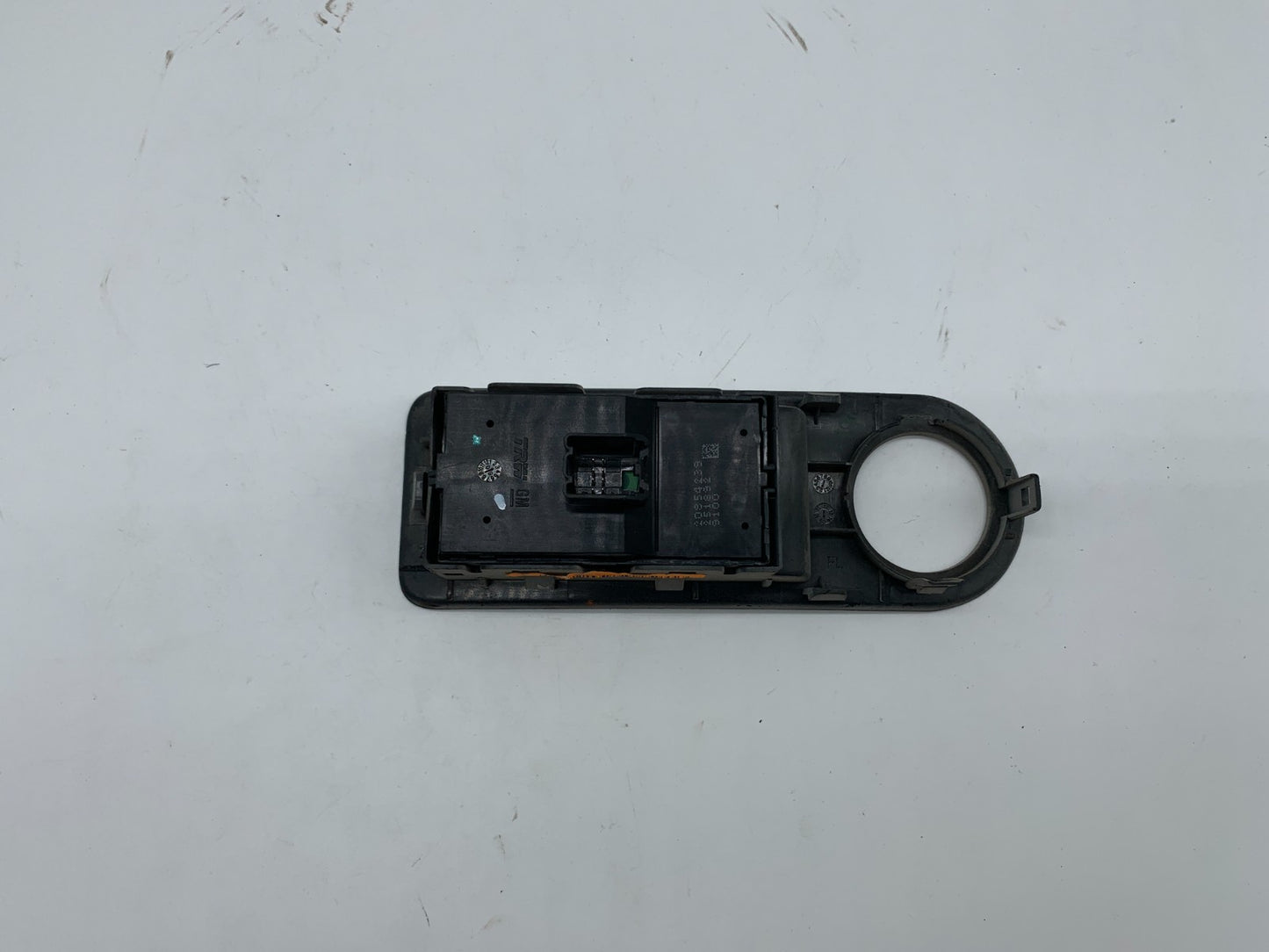 2010-2013 Buick Lacrosse Master Power Window Switch OEM C02B28026