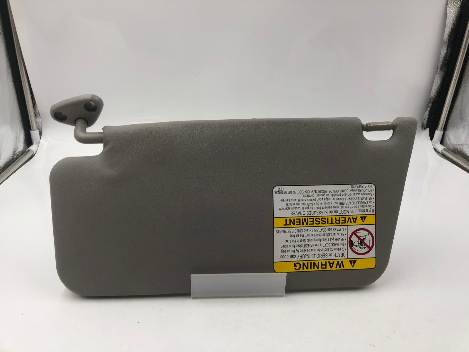 2001-2002 Subaru Forester Passenger Sun Visor Gray OEM C03B06055