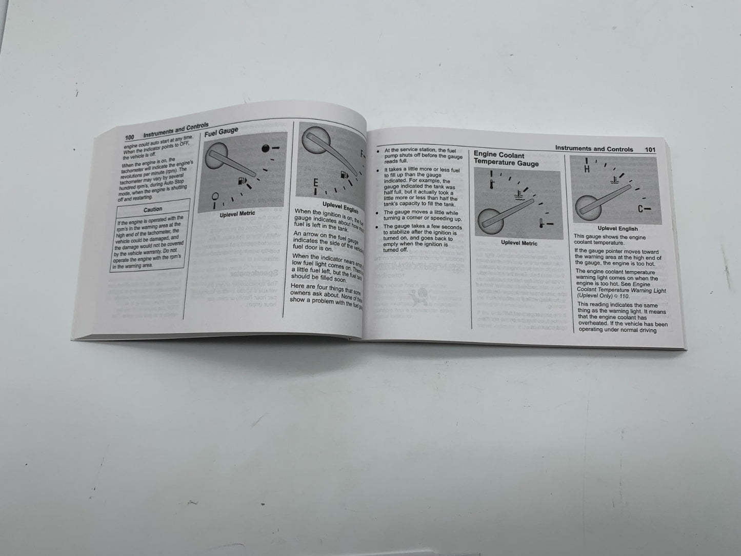 2020 Chevrolet Malibu Owners Manual Set OEM C03B23012