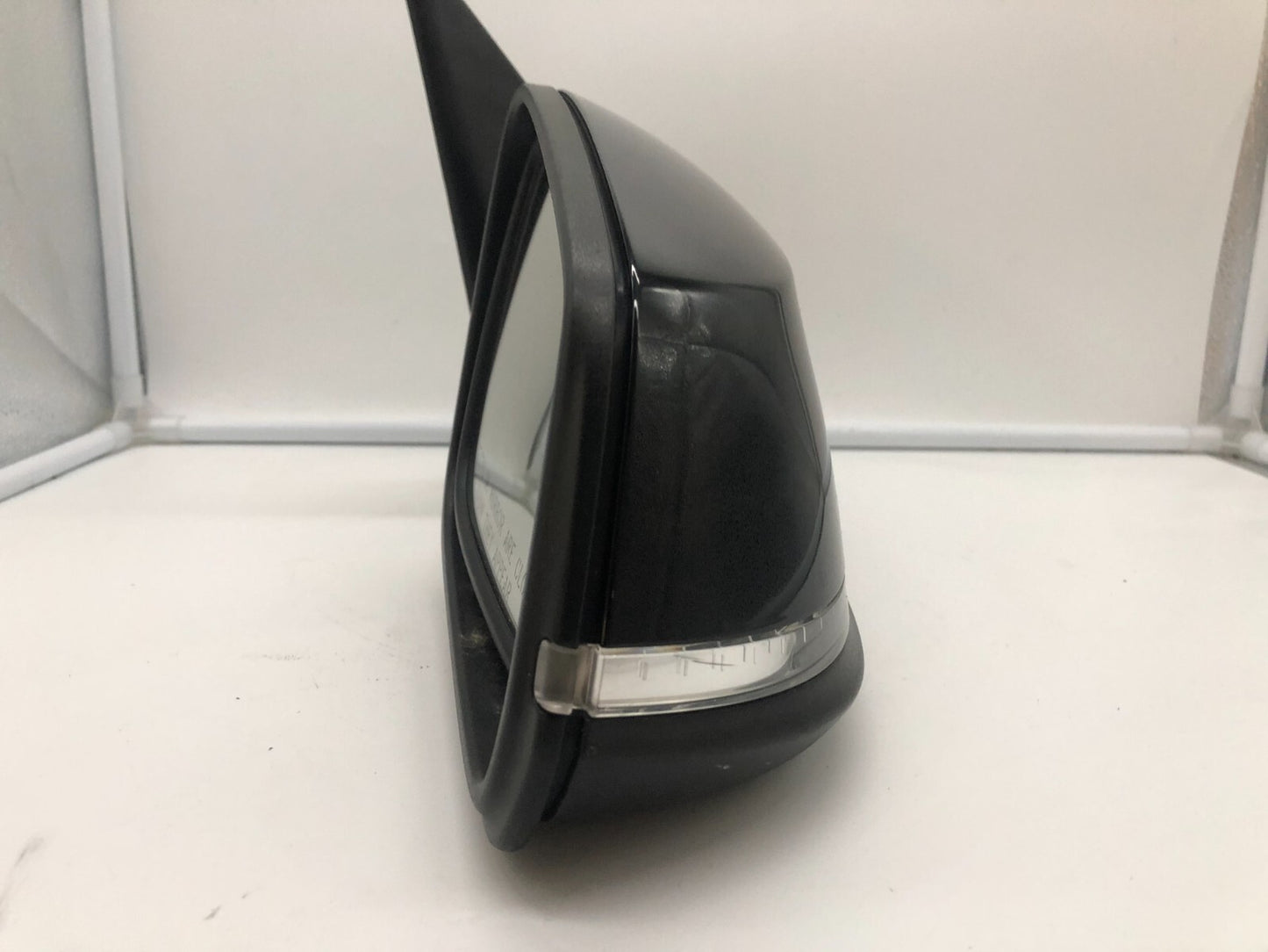 2013-2015 BMW X1 Passenger Side View Power Door Mirror Black OEM D01B32002