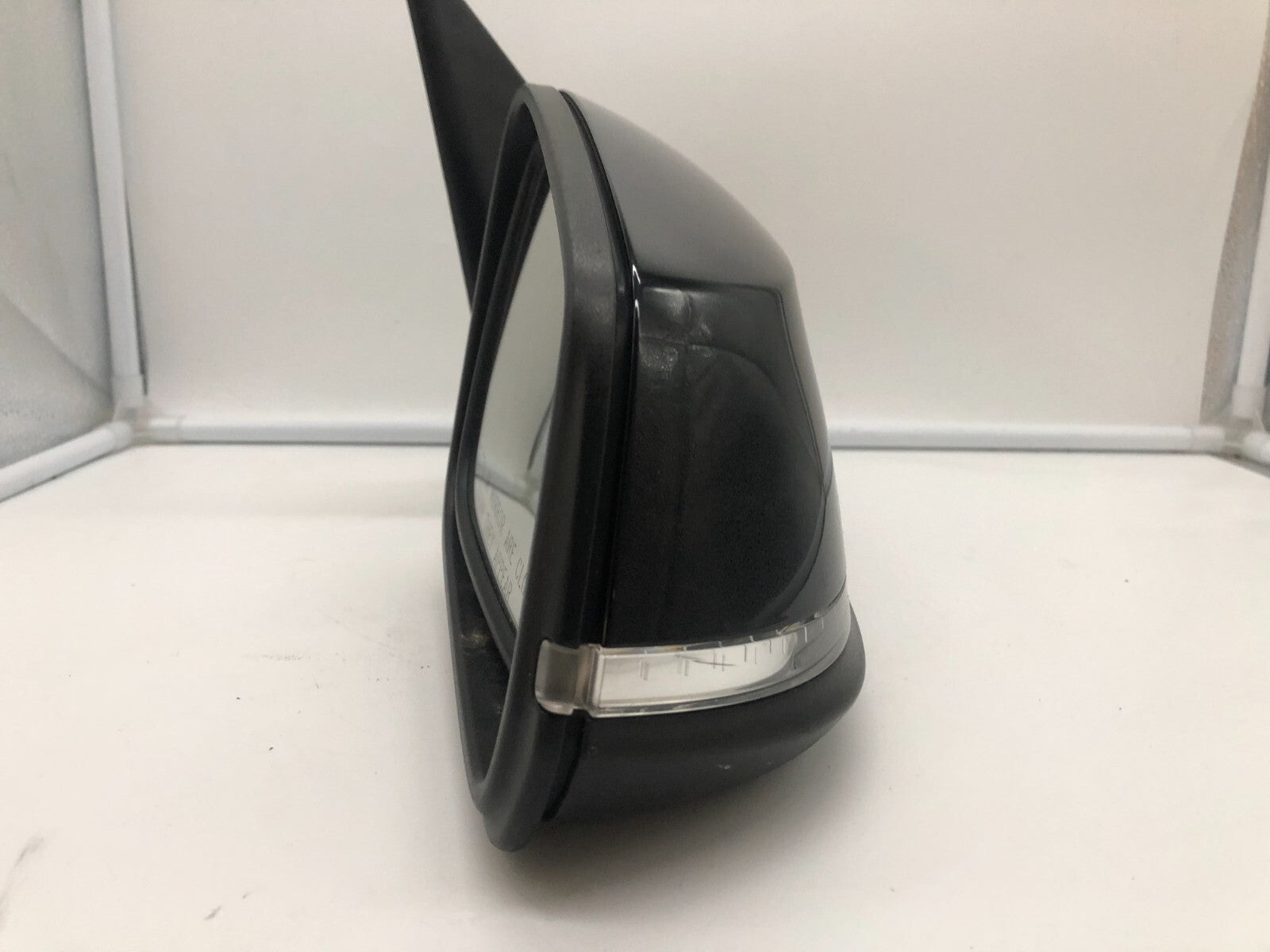 2013-2015 BMW X1 Passenger Side View Power Door Mirror Black OEM D01B32002