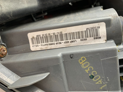 2014-2018 Jeep Cherokee Driver Side Tail Light Taillight OEM A03B27007