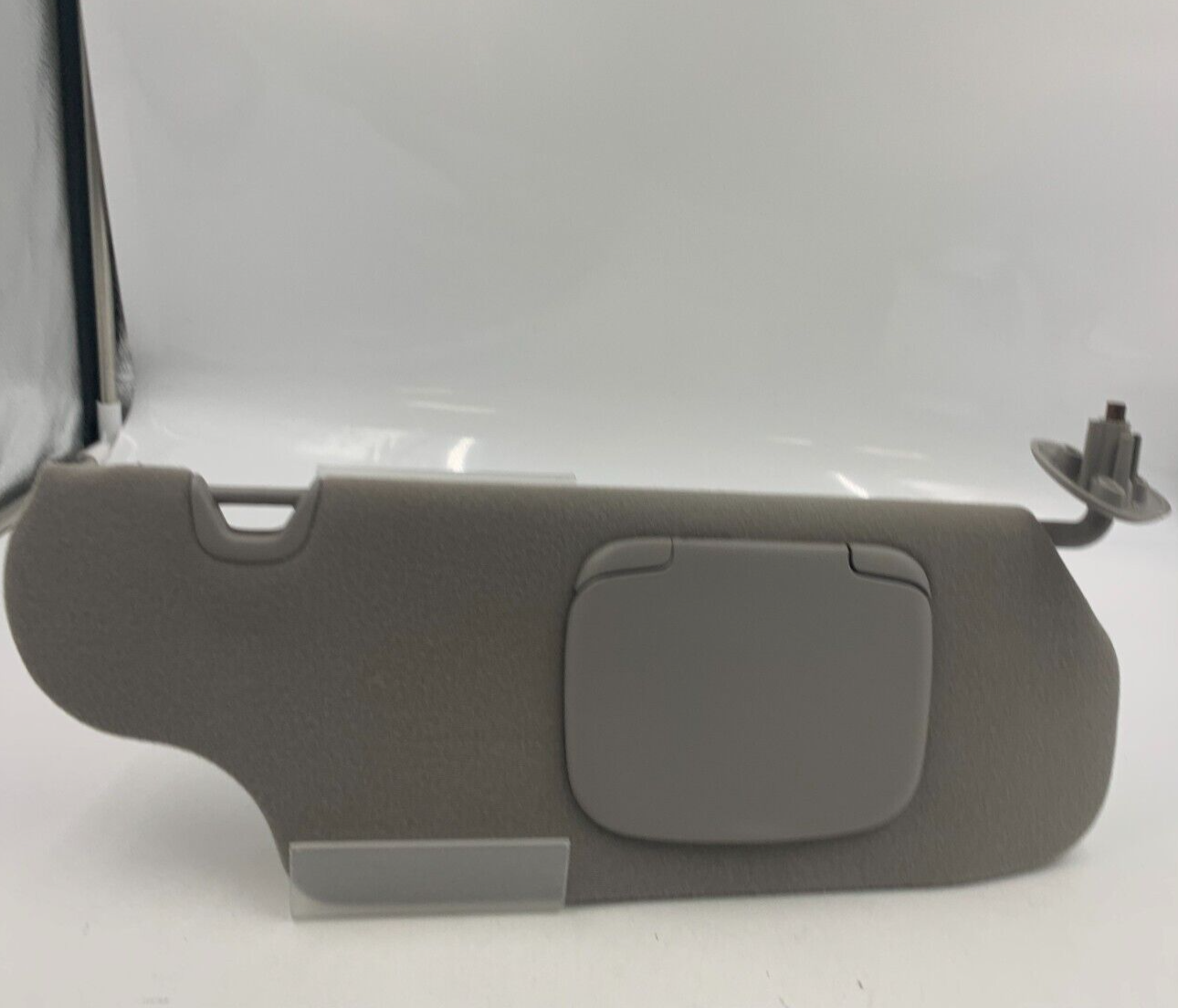 2001-2003 Ford Taurus Passenger Sun Visor Gray OEM B03B29033