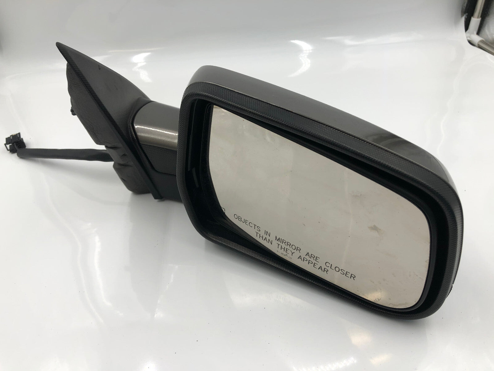 2010-2011 Chevrolet Equinox Passenger Side Power Door Mirror Gray OEM C03B26027