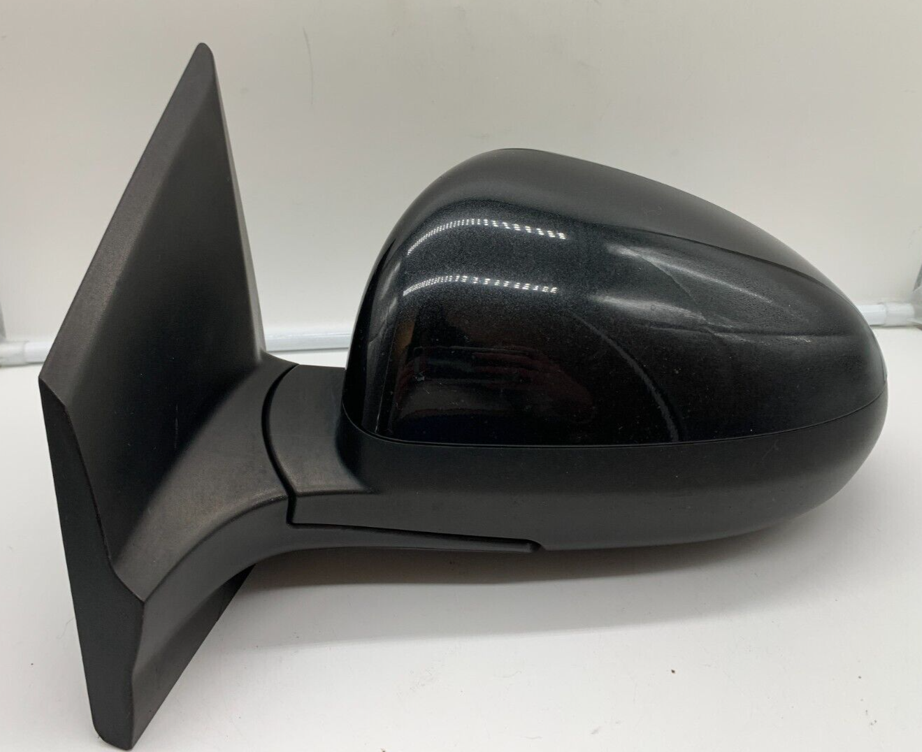 2012-2019 Chevrolet Sonic Driver Side View Power Door Mirror Black OEM D03B65003