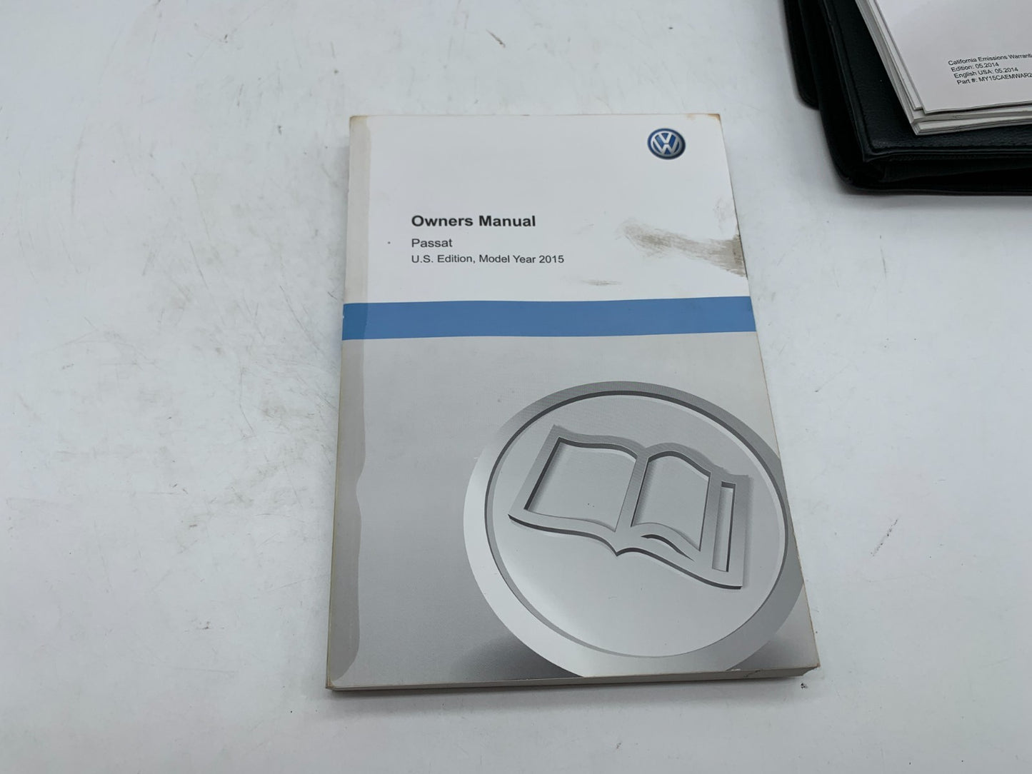 2015 Volkswagen Passat Owners Manual Set with Case OEM D02B09042