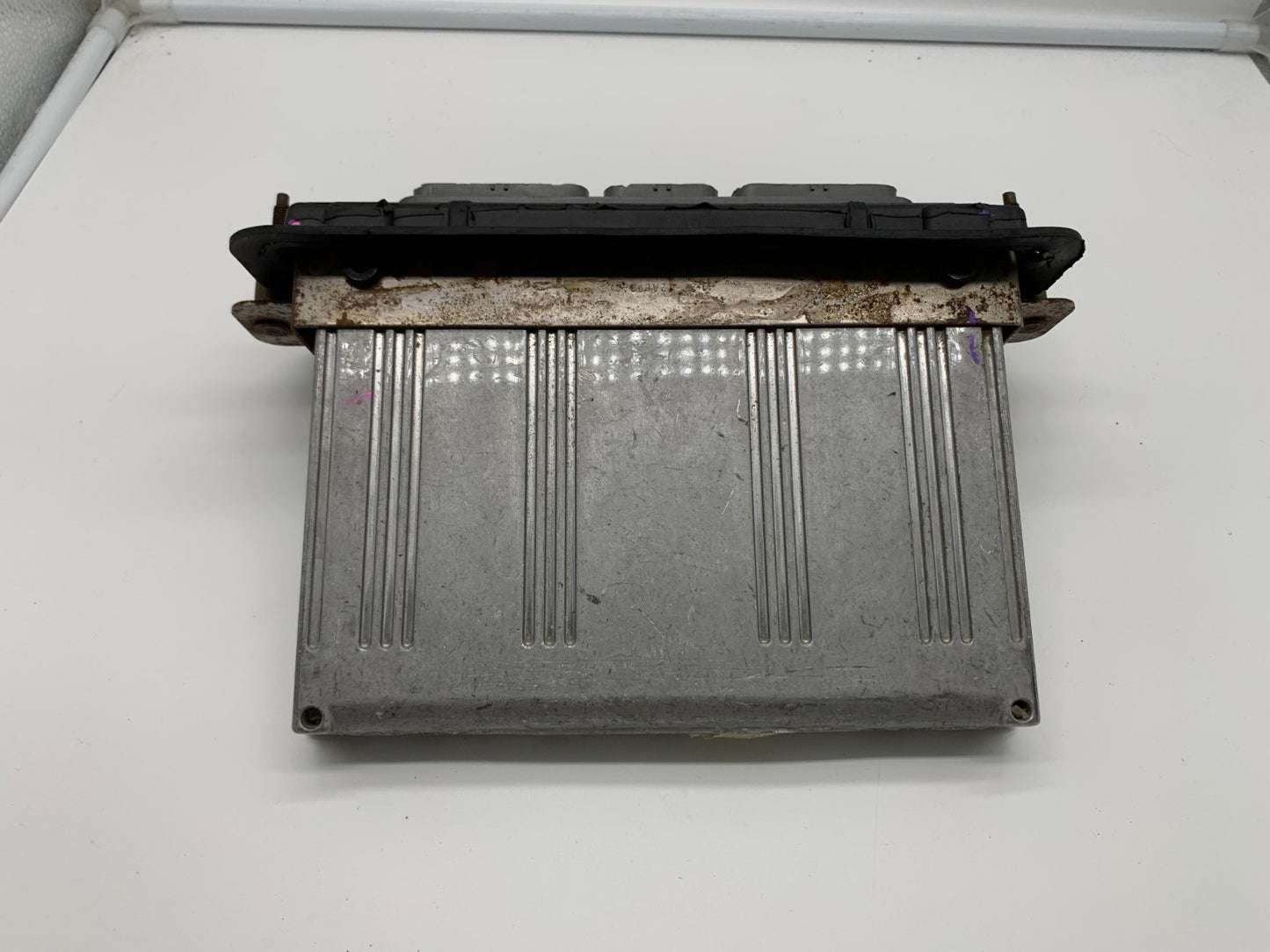 2002 Ford Explorer Engine ECM Electronic Control Module OEM D04B46007