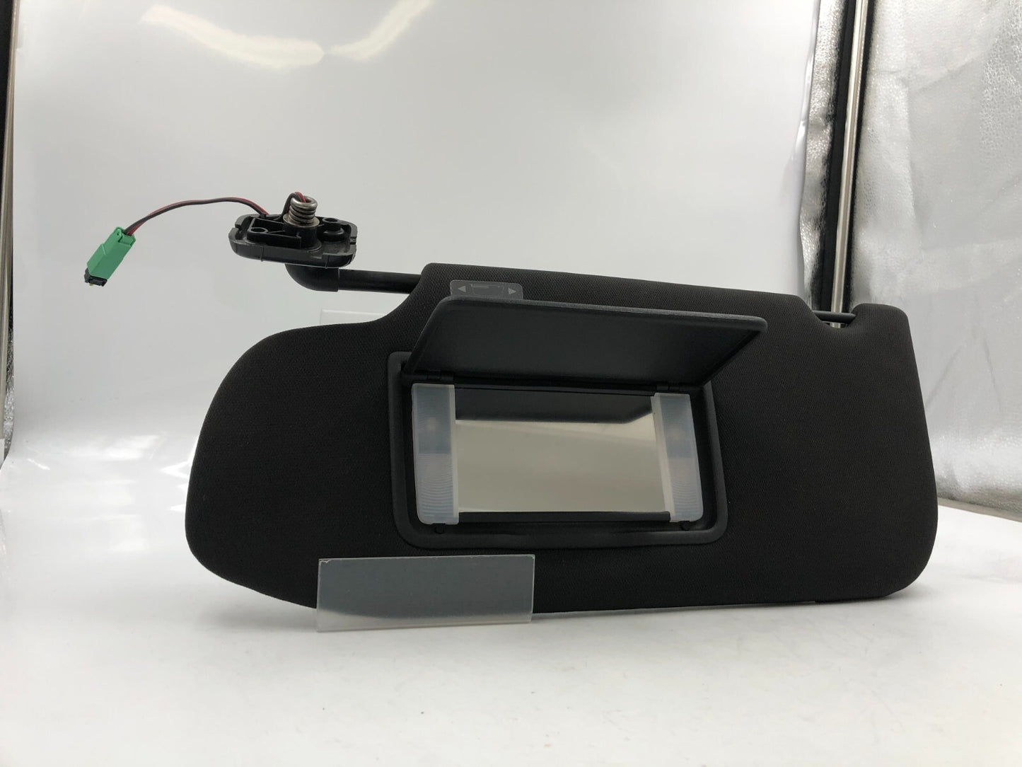 2013-2019 Ford Taurus Driver Sun Visor Black Illuminated OEM A01B54026