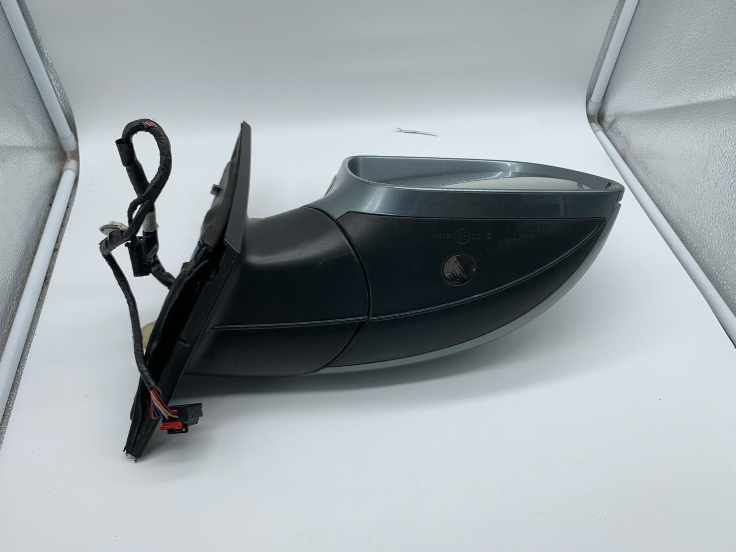 2007-2009 Audi Q7 Passenger Side View Power Door Mirror Blue OEM BSA C04B40008