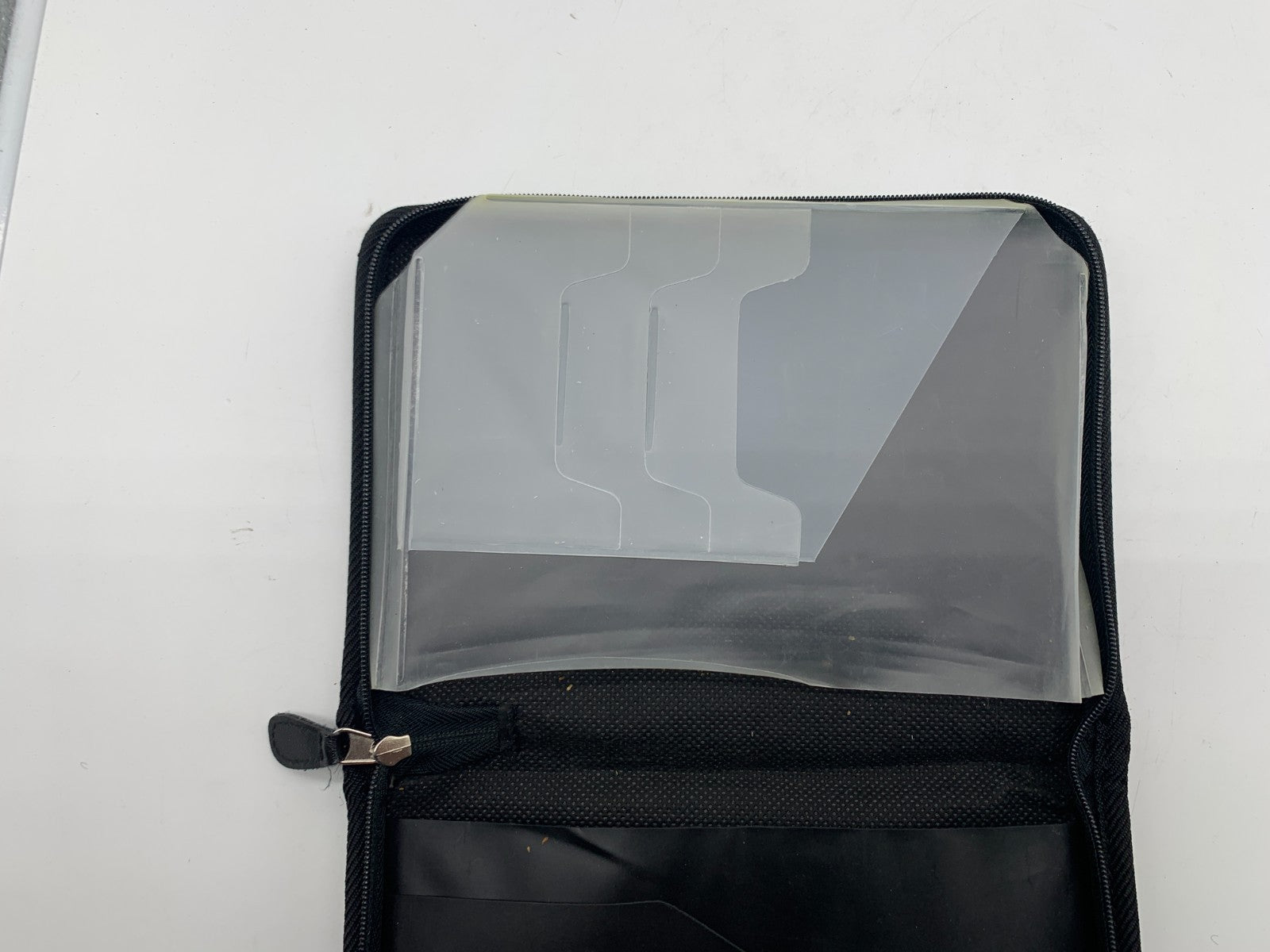 2010 Ford Taurus Owners Manual Set with Case OEM B04B19015