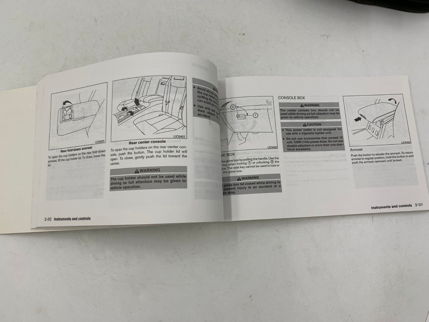 2004 Nissan Maxima Owners Manual Set with Case OEM D01B48005
