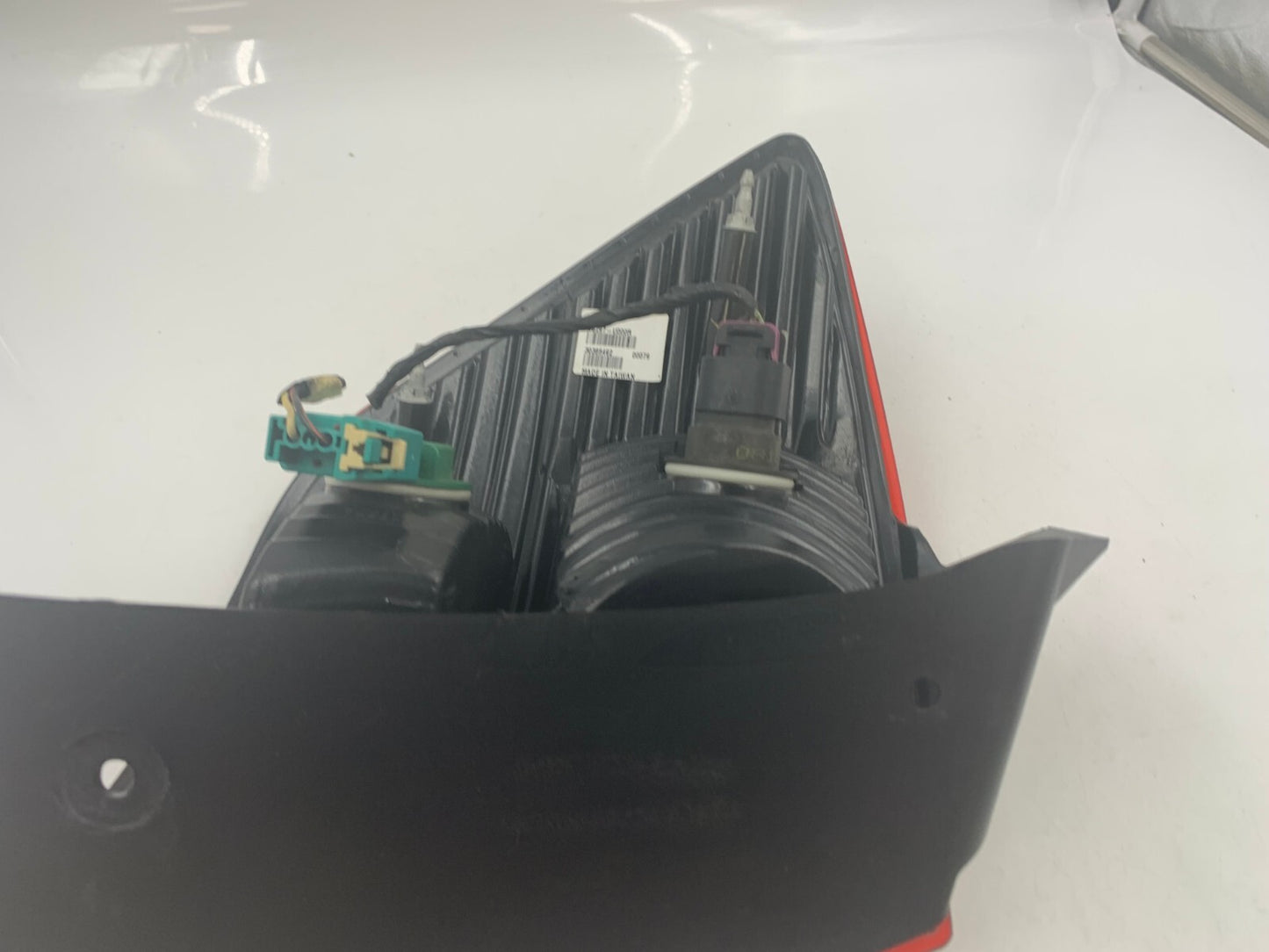 2009 Dodge Journey Passenger Side Tail Light Taillight OEM C01B44005