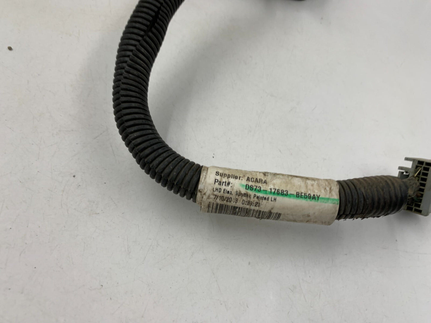 2013-2014 Ford Fusion Driver Side View Power Door Mirror Gray OEM C04B69009