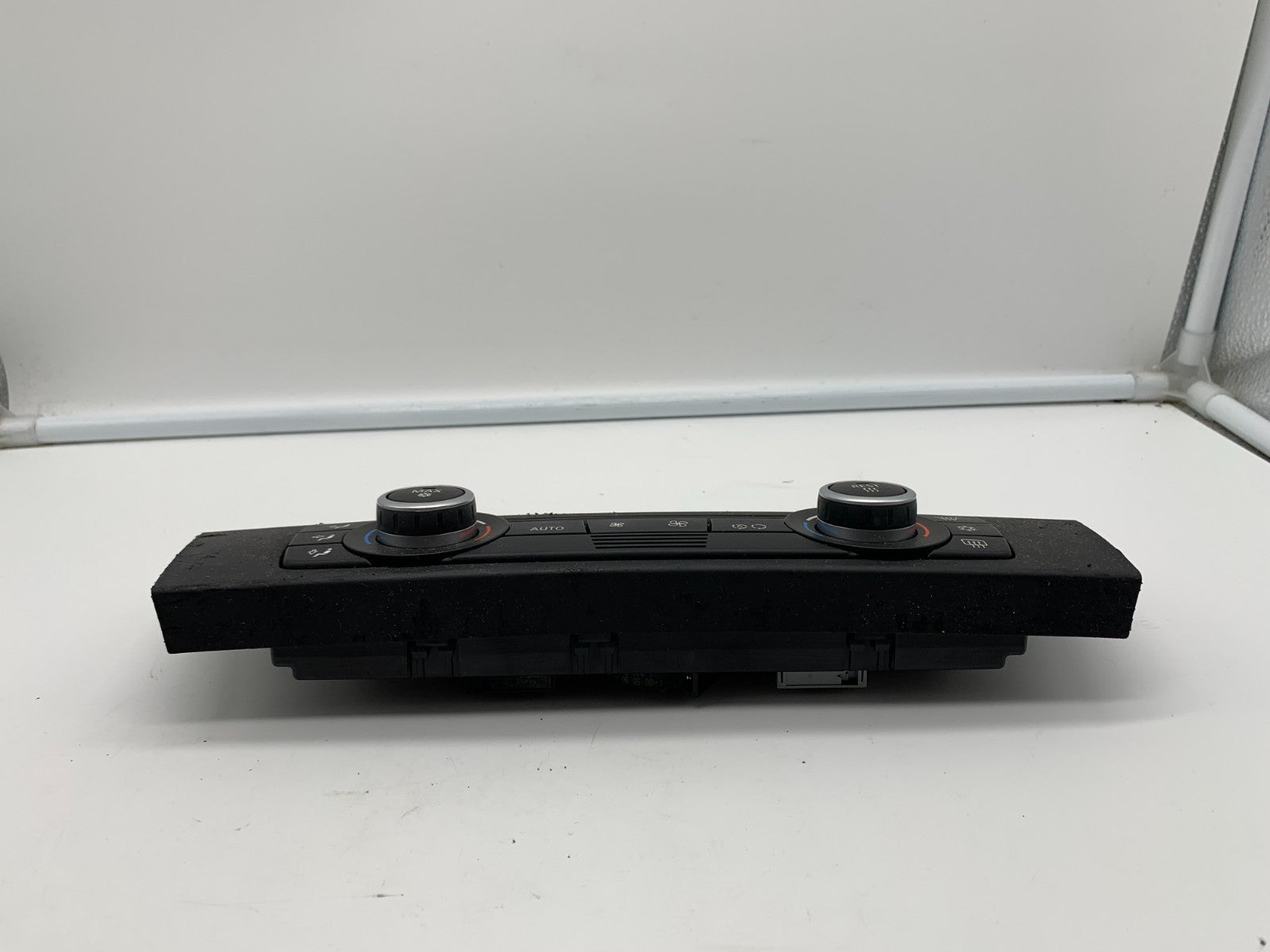 2007-2009 BMW 328i Sedan AC Heater Climate Control Unit OEM B03B32024