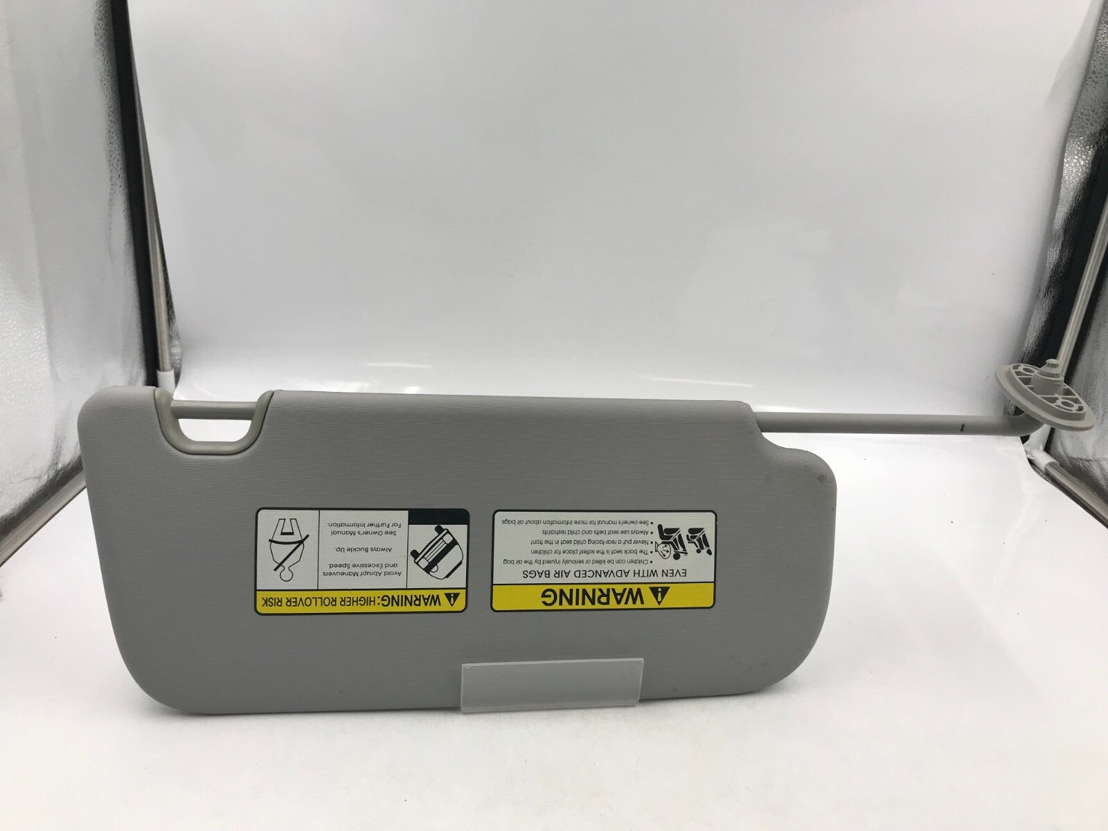 2014-2019 Kia Soul Driver Sun Visor Gray OEM C04B42008
