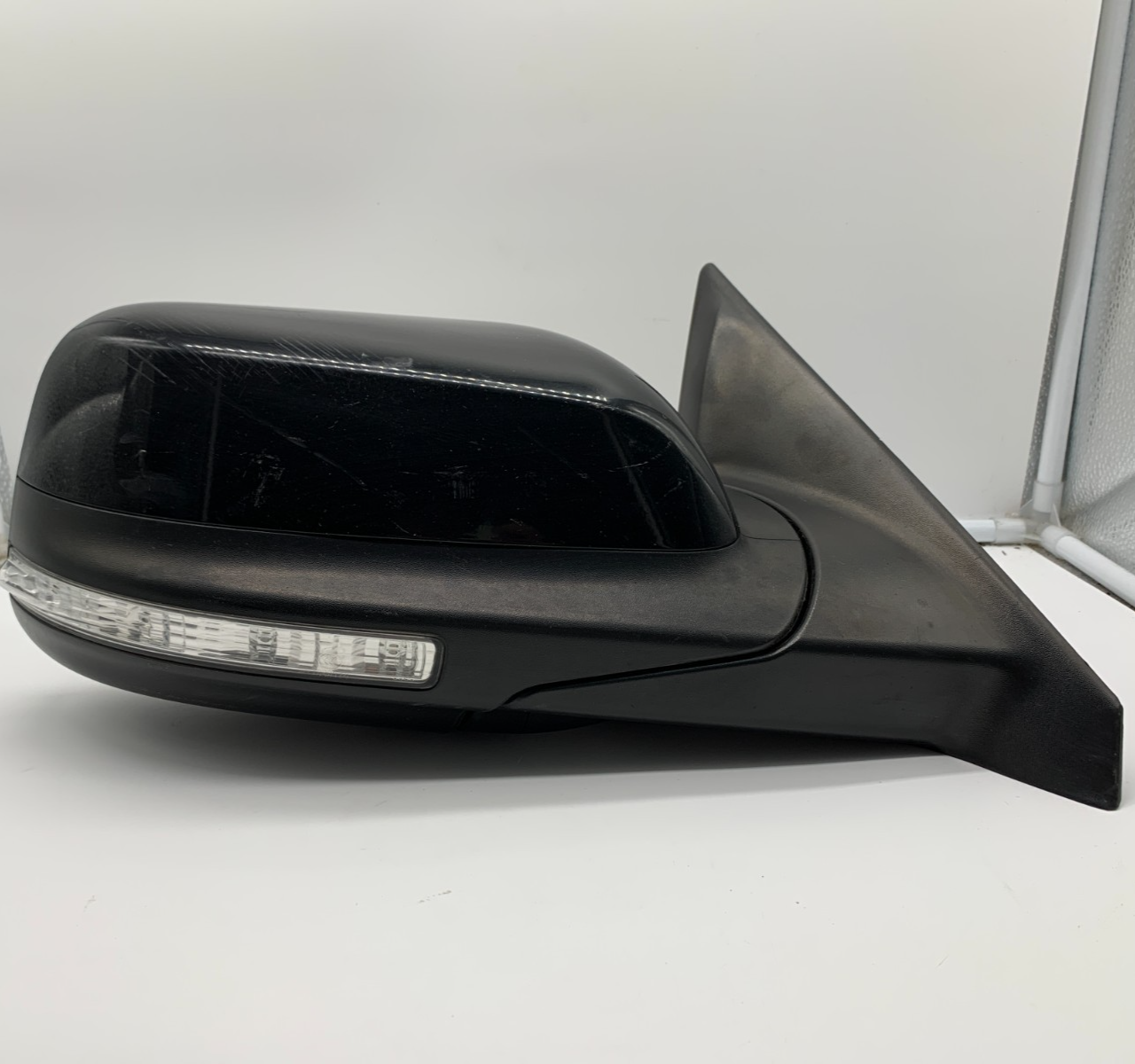 2016-2018 Ford Explorer Passenger Side View Power Door Mirror Black C03B06005