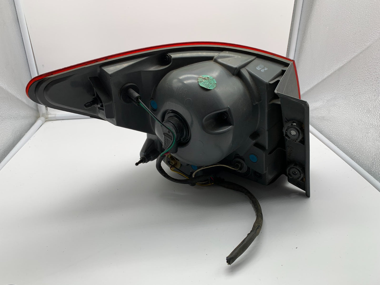 2011-2016 Chevrolet Cruze Passenger Side Tail Light Taillight OEM B03B27003