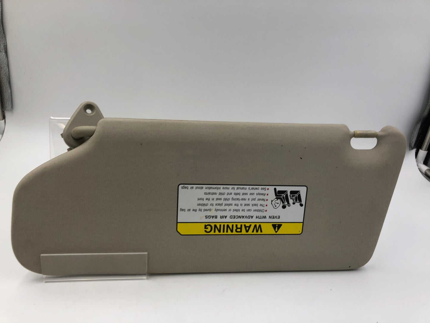 2007-2009 Mitsubishi Outlander Passenger Sun Visor Gray OEM C02B39031