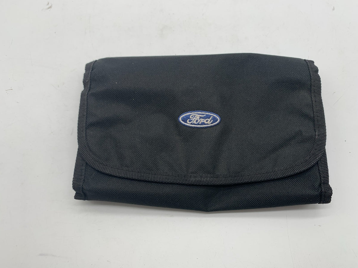 2014 Ford Taurus Owners Manual Set with Case OEM B04B23024
