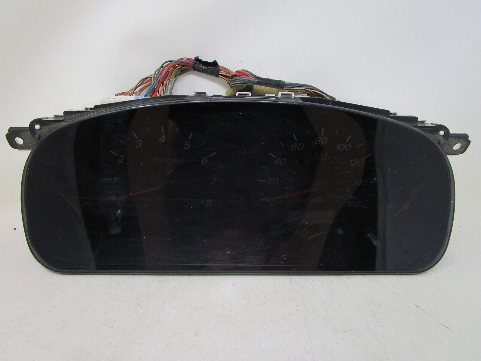 2001-2002 Mazda Millenia Speedometer Instrument Cluster 83123 Mile OEM D01B18019