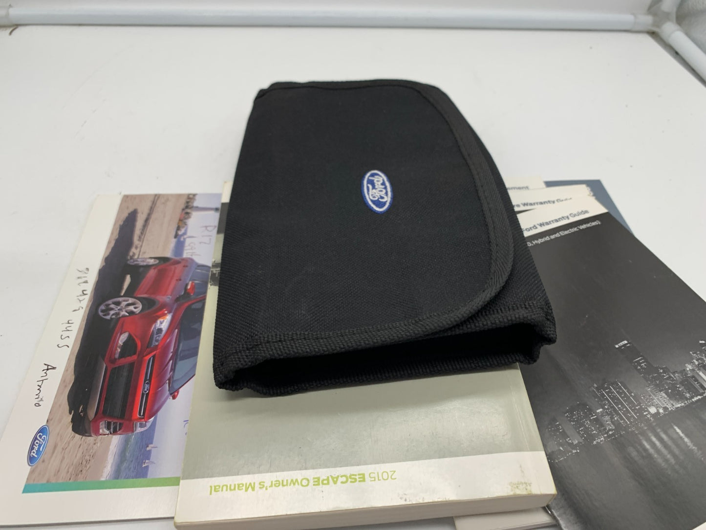 2015 Ford Escape Owners Manual Set with Case OEM C02B14056