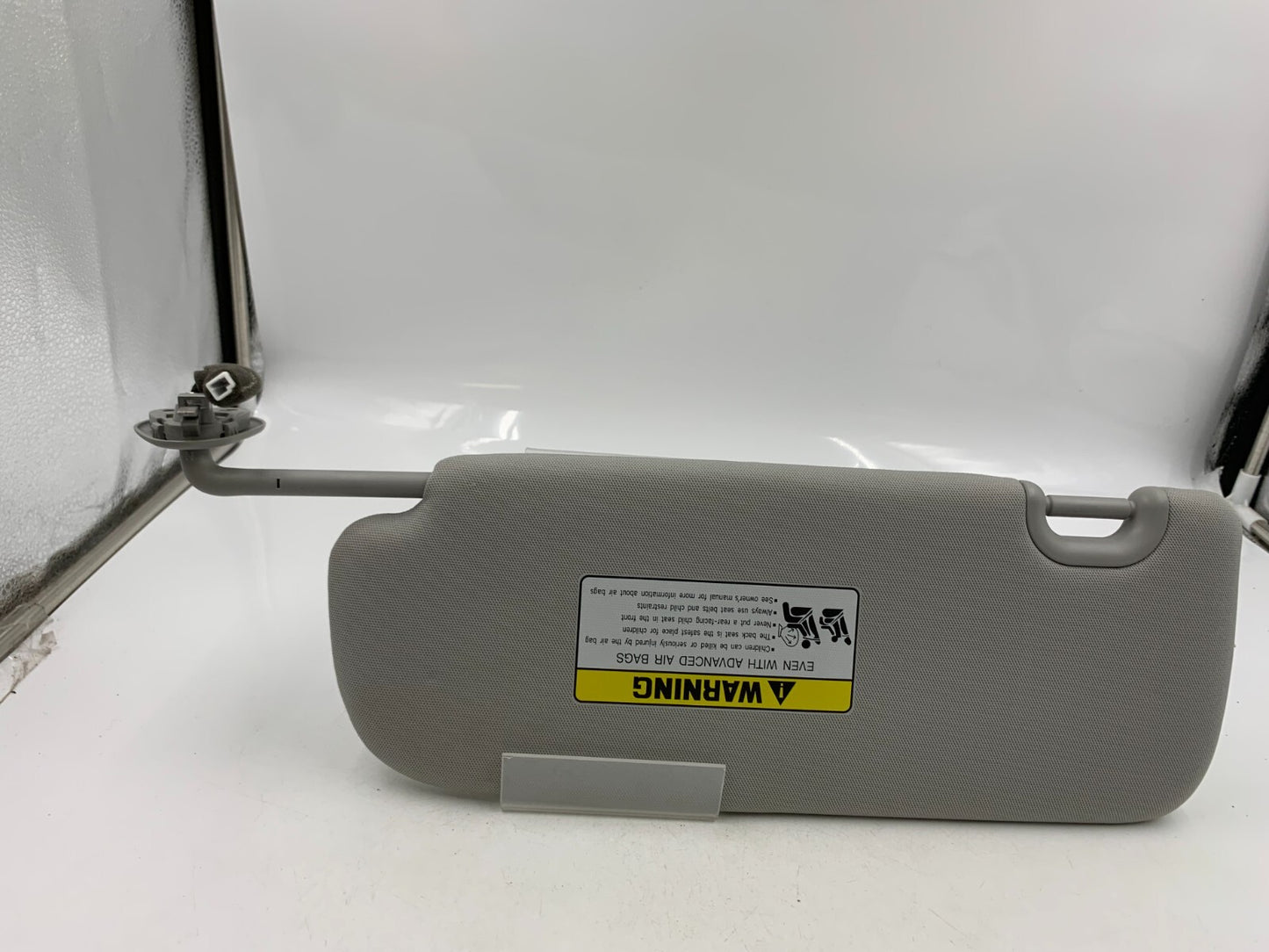 2013-2018 Hyundai Santa Fe Passenger Sun Visor Gray OEM A01B29039