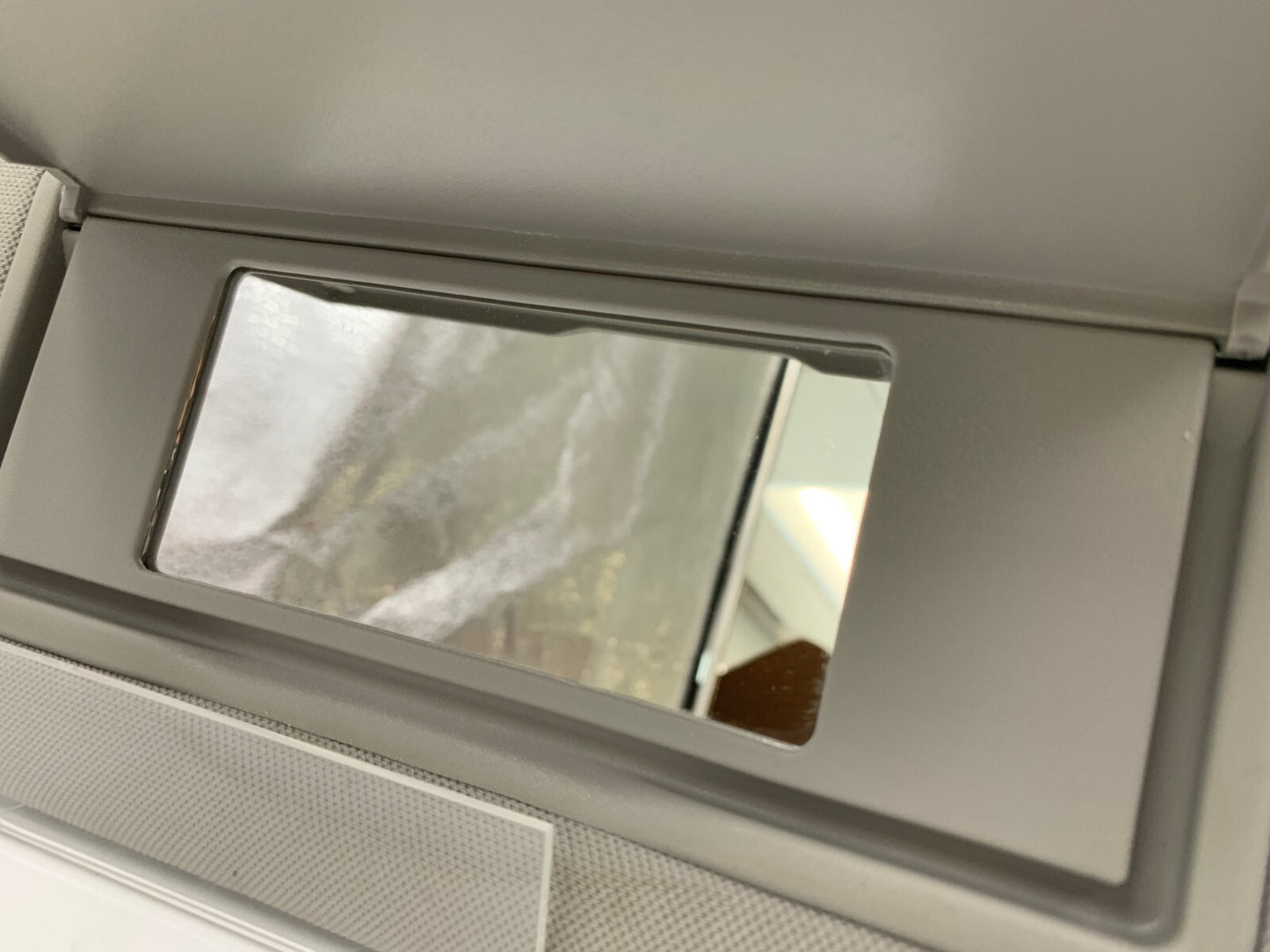 2006-2016 Chevrolet Impala Passenger Sun Visor Gray OEM E01B01064