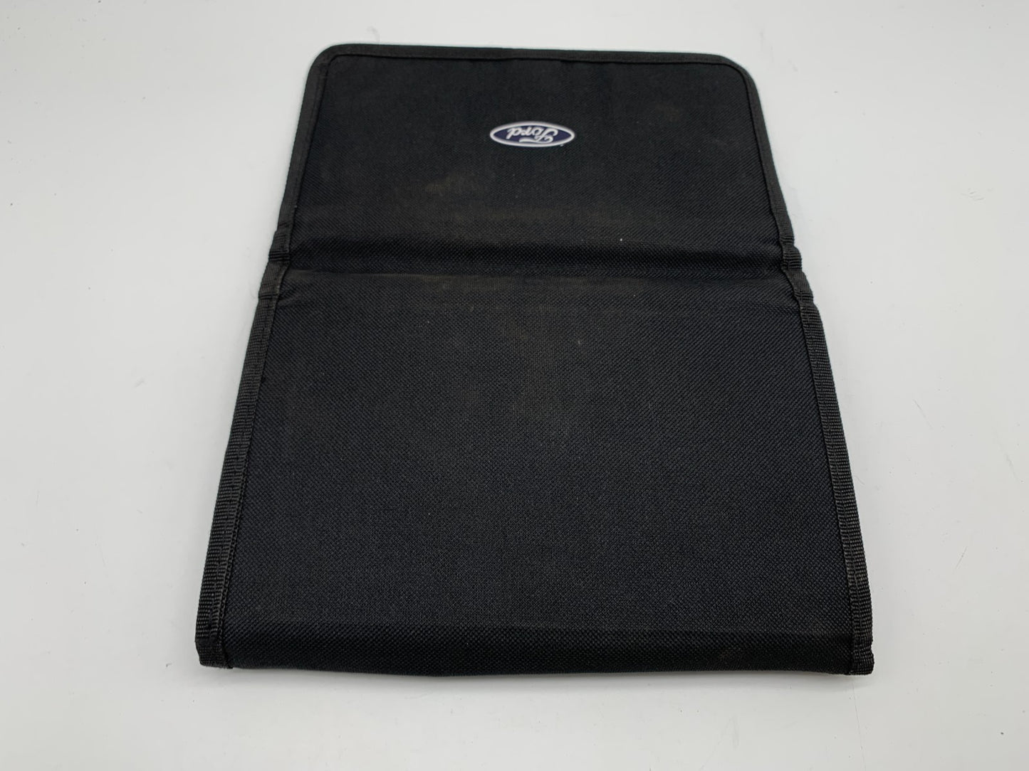 2019 Ford Fusion Owners Manual Set with Case OEM E01B59014