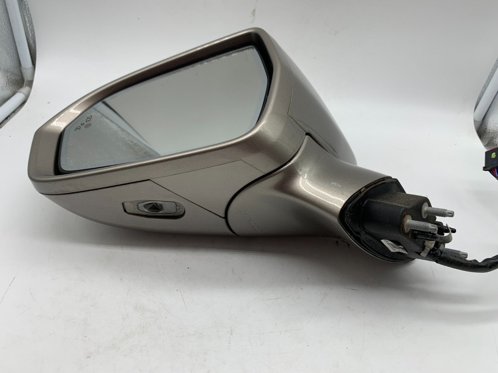 2015-2019 Lincoln MKC Driver Side Power Door Mirror Bronza BSA OEM C03B40003