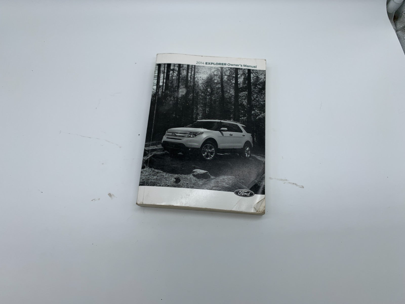 2014 Ford Explorer Owners Manual OEM B04B49012
