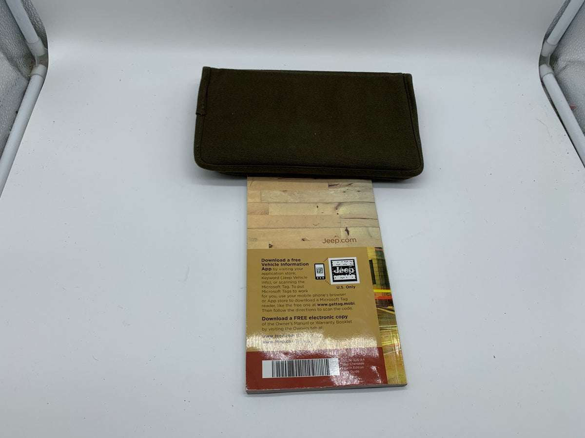 2014 Jeep Cherokee Owners Manual Set with Case OEM B02B16001