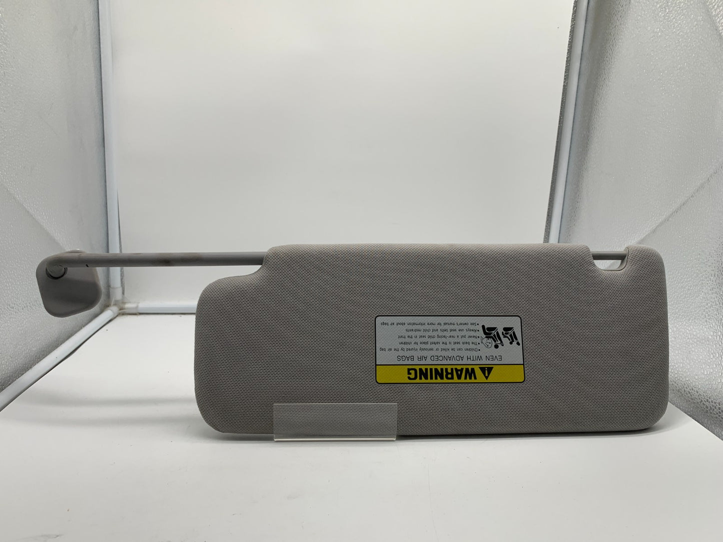 2015-2019 Hyundai Sonata Passenger Side Sun Visor Gray OEM A04B08016
