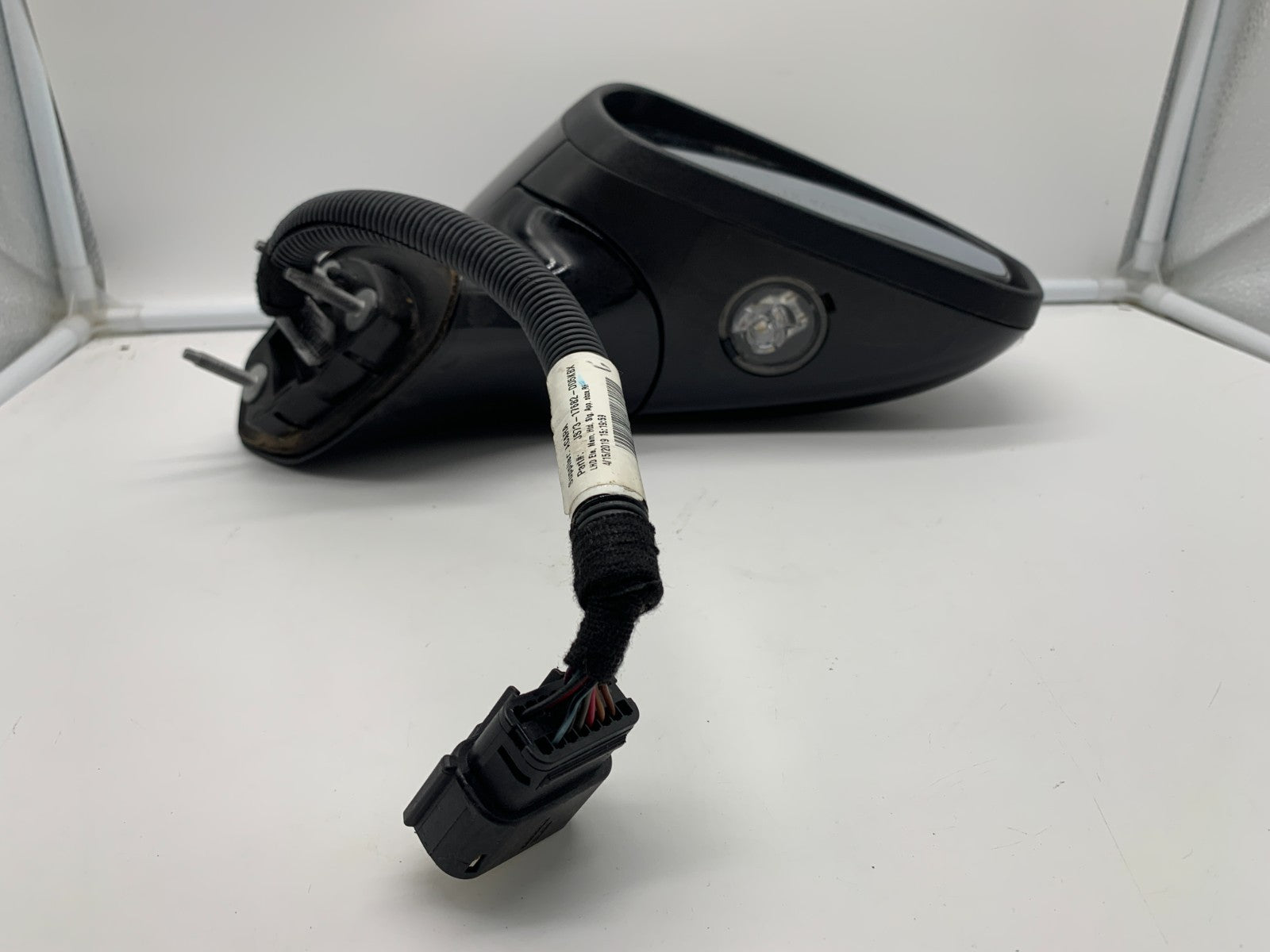 2019-2020 Ford Fusion Passenger Side View Power Door Mirror Black BSA C01B40003