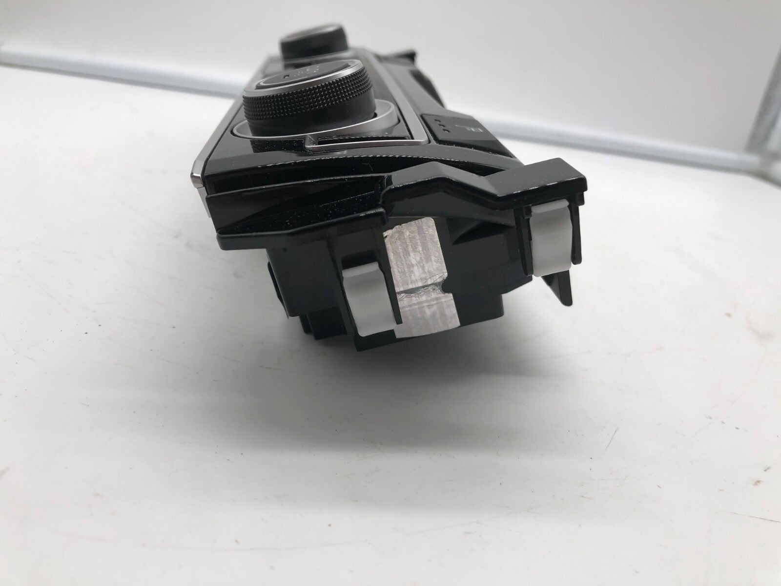 2016-2018 Honda Civic AC Heater Climate Control Unit OEM E03B39073