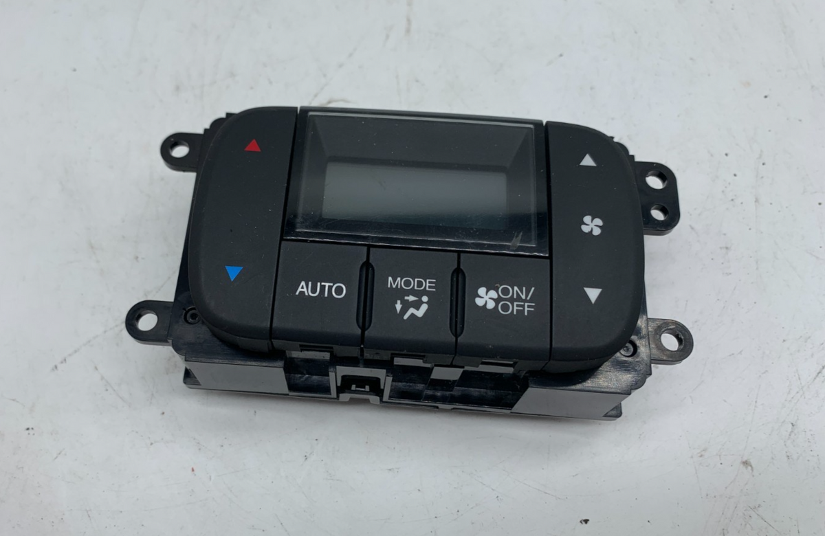 2011-2017 Honda Odyssey Rear Climate Control AC Heater Unit OEM B02B04053
