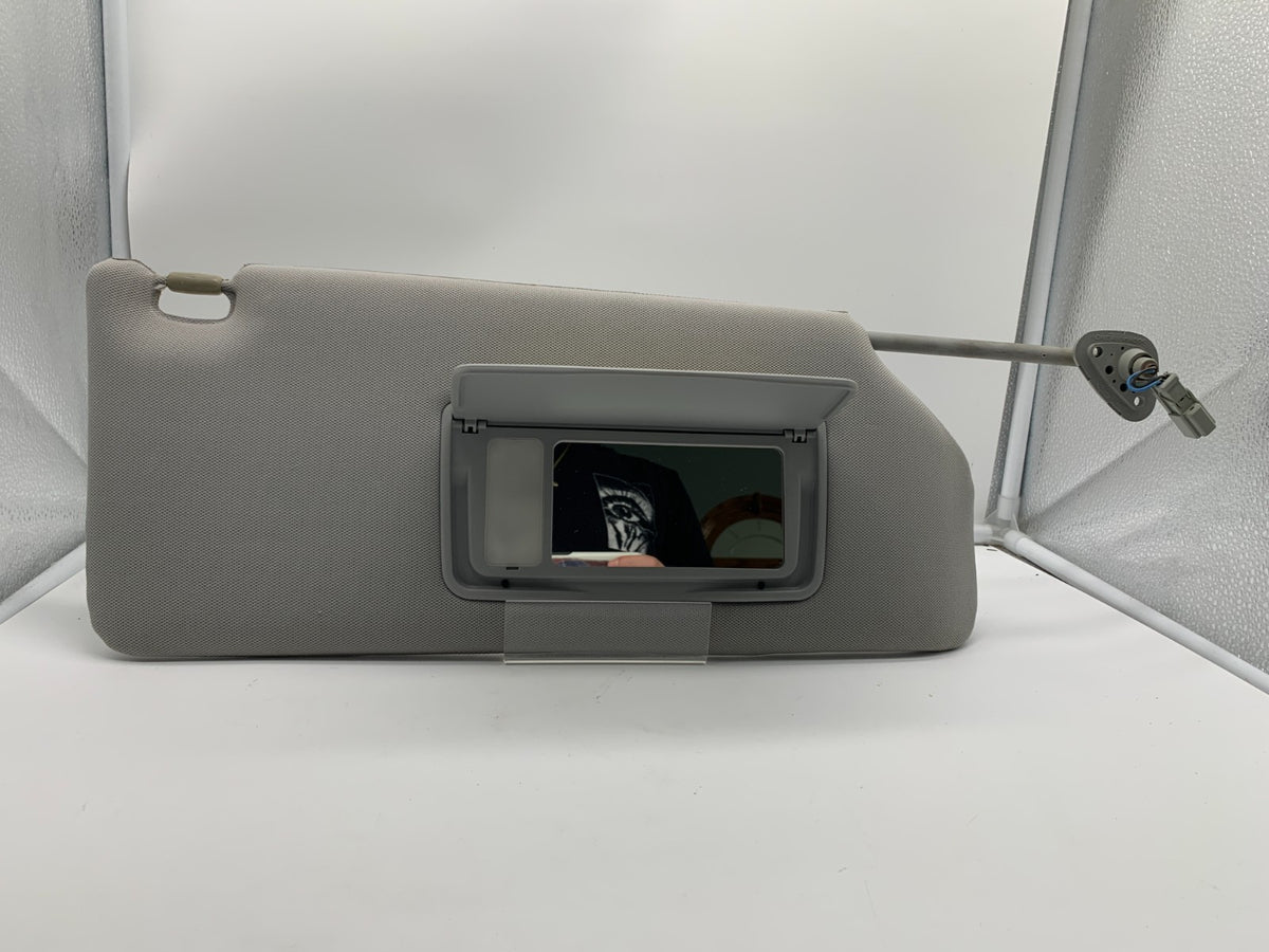 2006-2010 Honda Odyssey Passenger Sun Visor Gray Illuminated OEM C01B39060