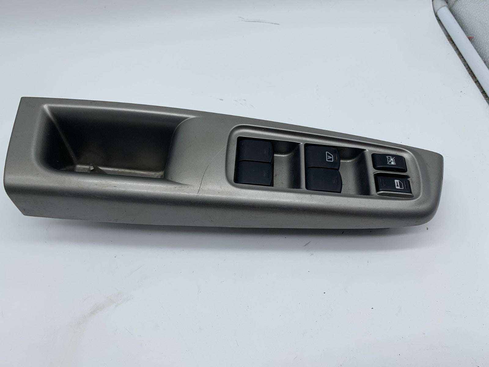 2009-2010 Subaru Forester Master Power Window Switch OEM C02B34005