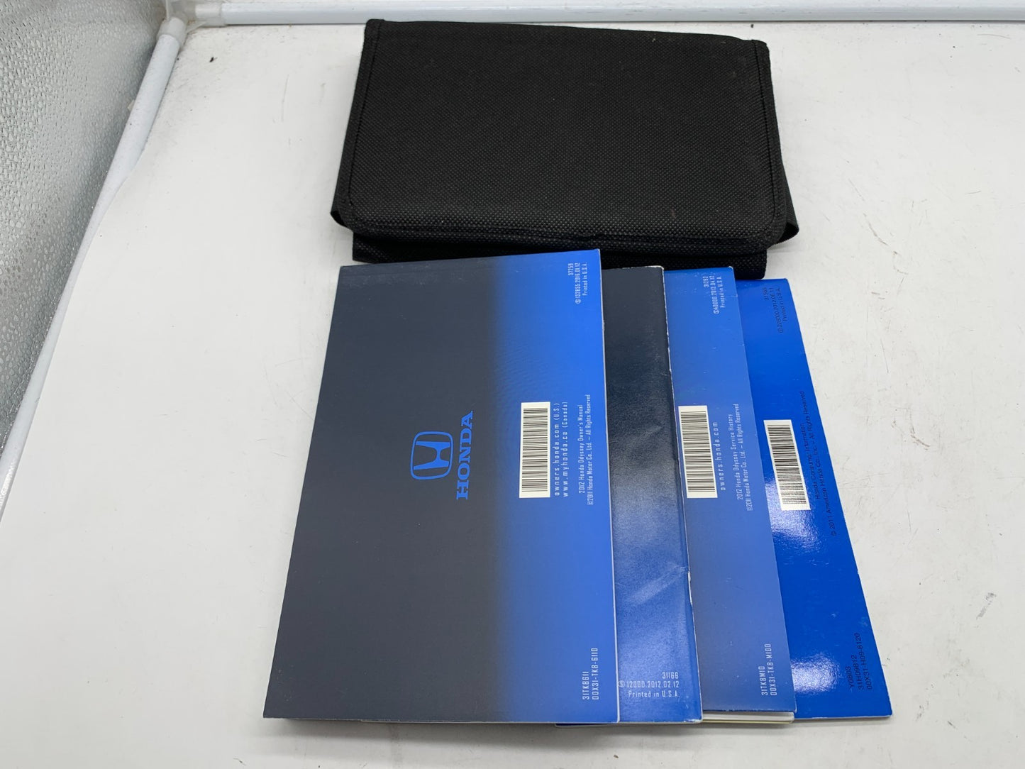 2012 Honda Odyssey Owners Manual Set with Case OEM B01B24016