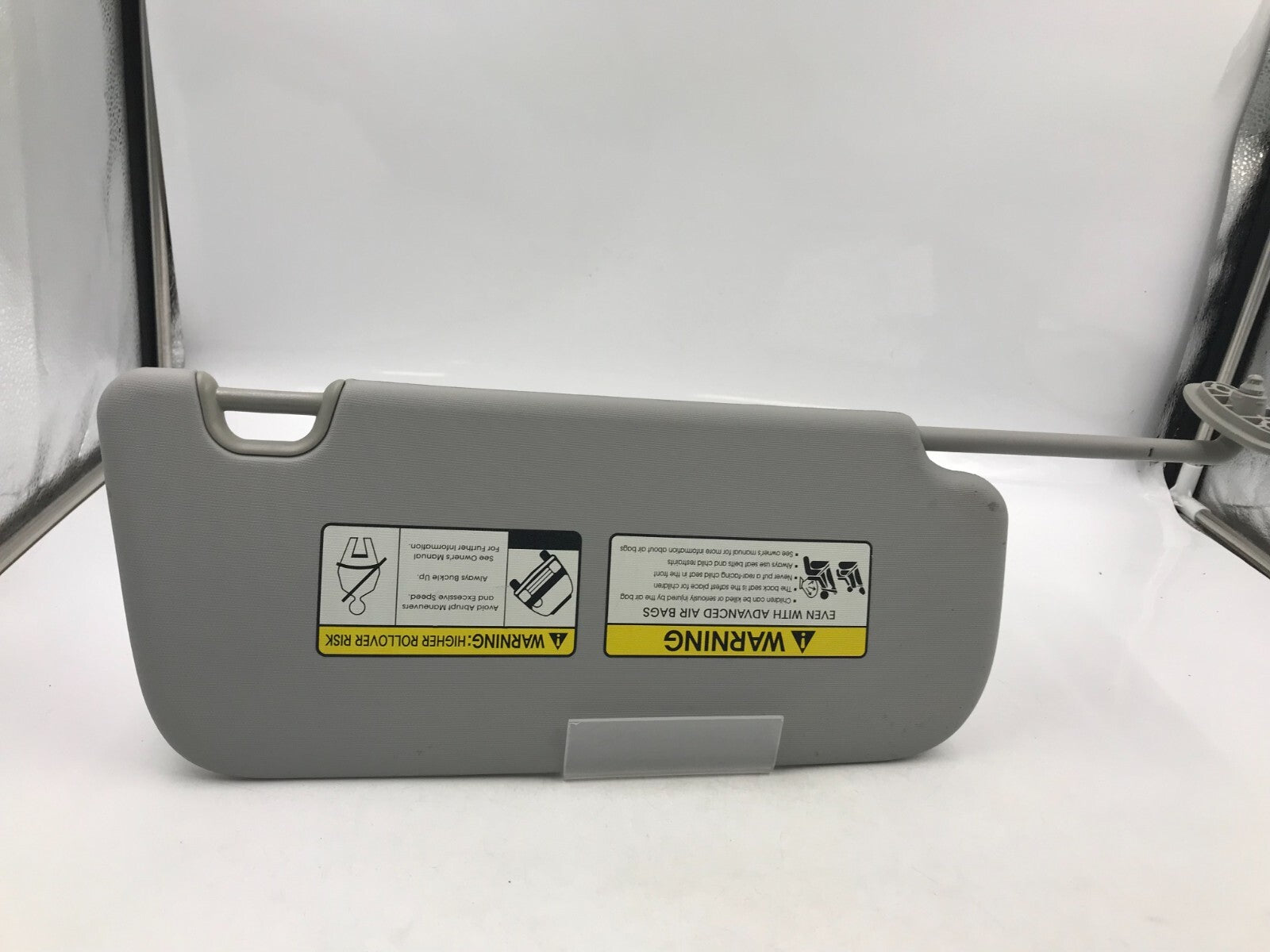 2014-2019 Kia Soul Driver Sun Visor Gray OEM E01B44082