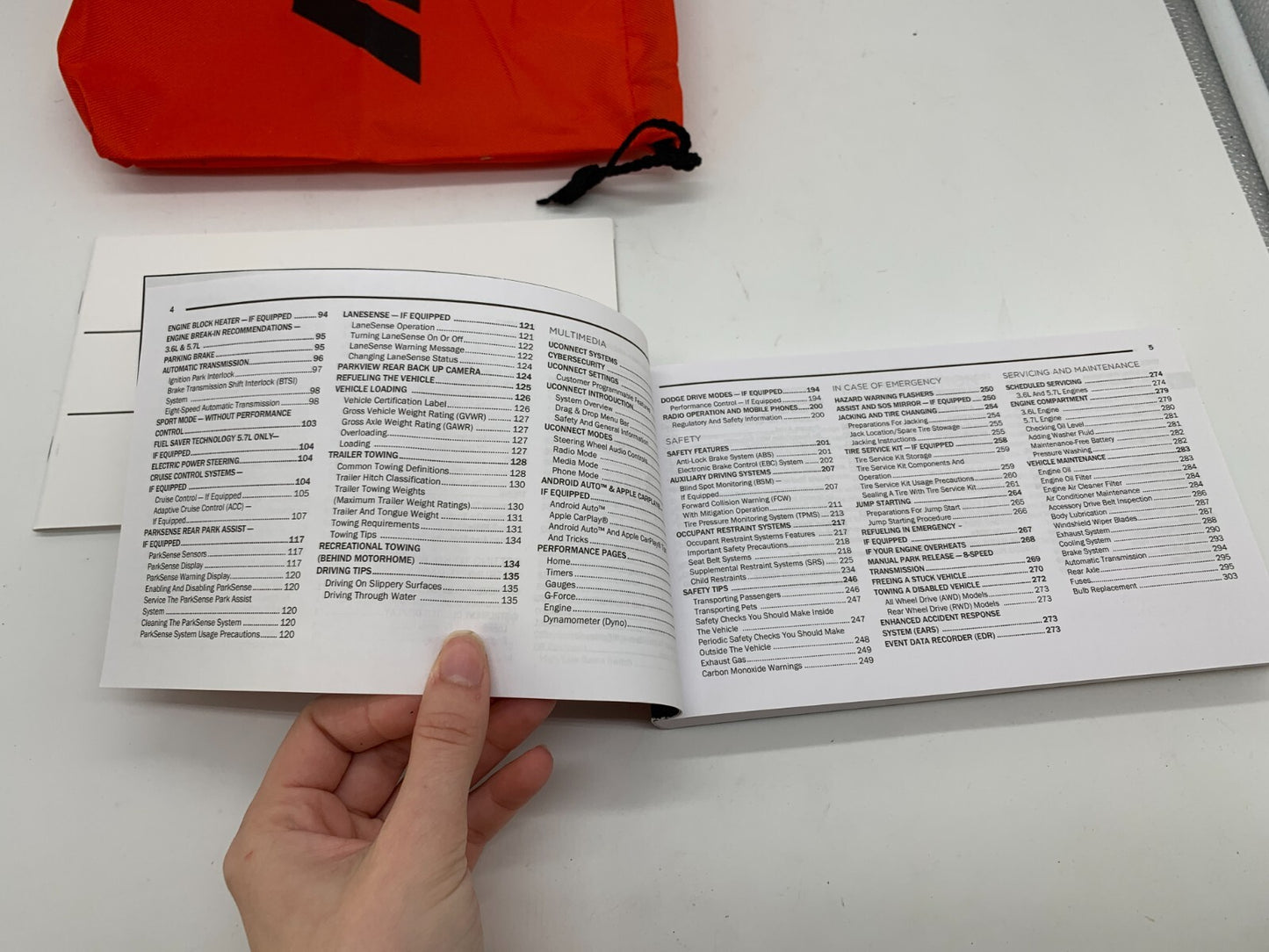 2021 Dodge Charger Owners Manual Set with Case OEM A03B13003