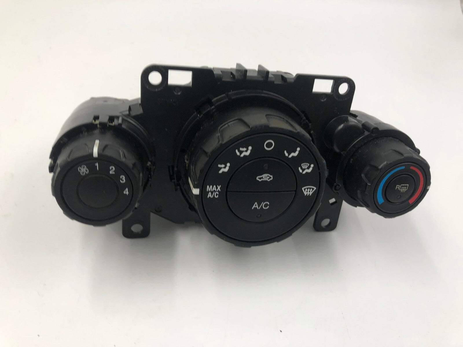 2011-2013 Ford Fiesta AC Heater Climate Control Unit OEM C04B06020