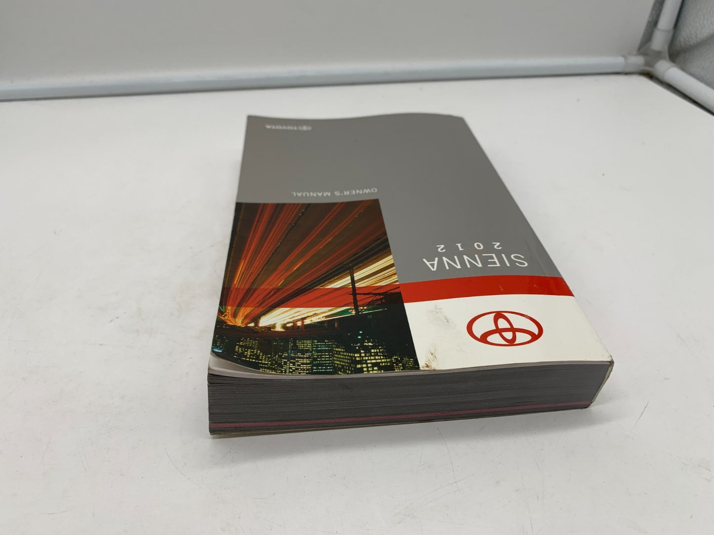 2012 Toyota Sienna Owners Manual OEM