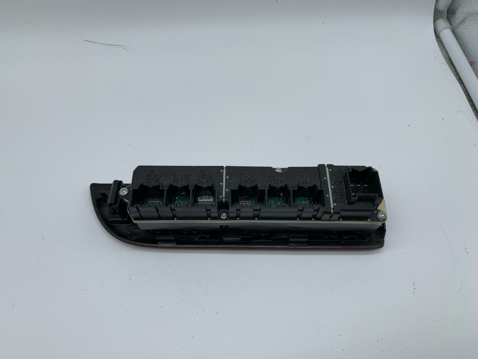 2007-2014 Chevrolet Tahoe Master Power Window Switch OEM B03B54007
