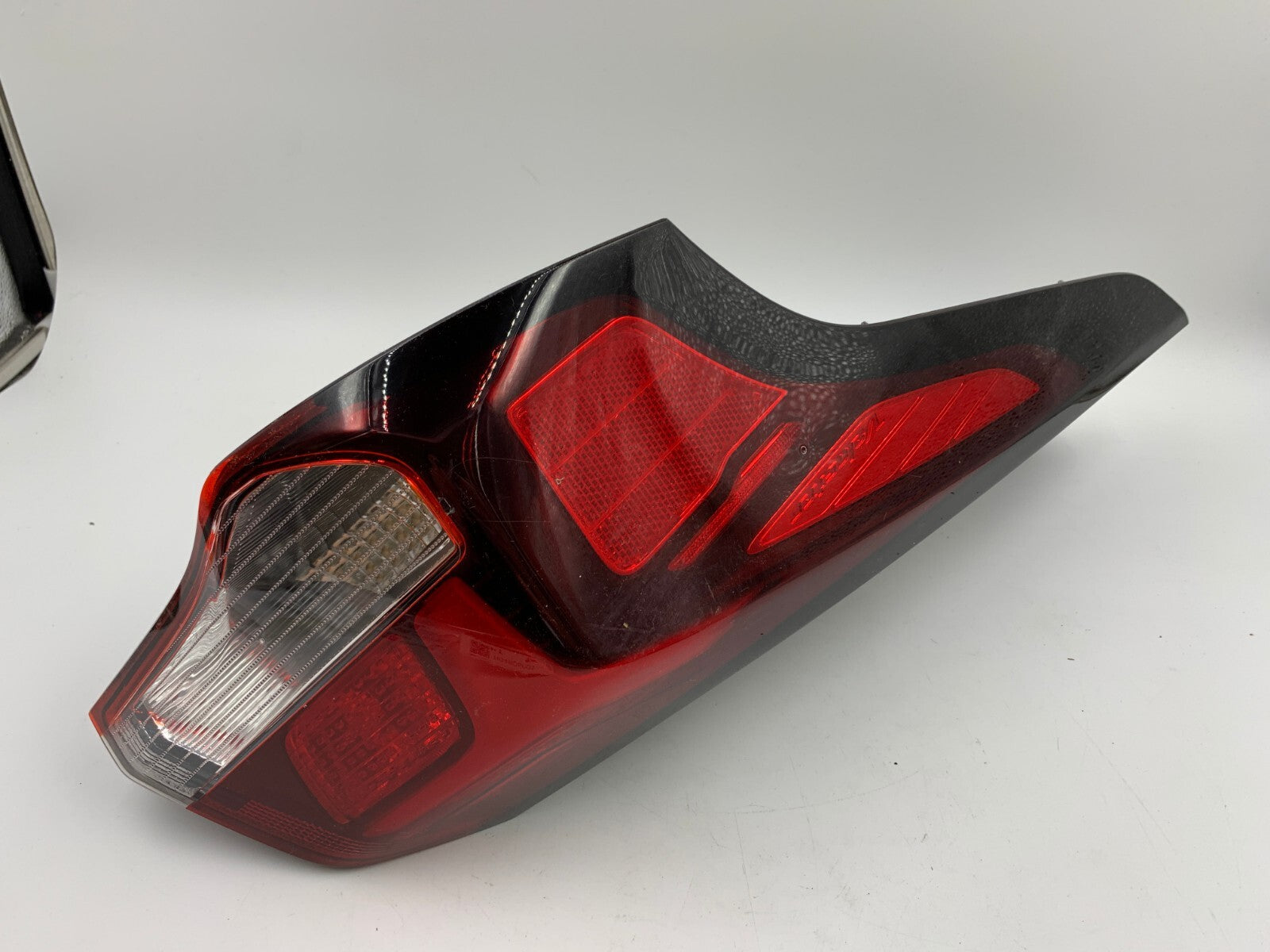 2019-2021 Hyundai Veloster Driver Side Tail Light Taillight OEM E03B60001