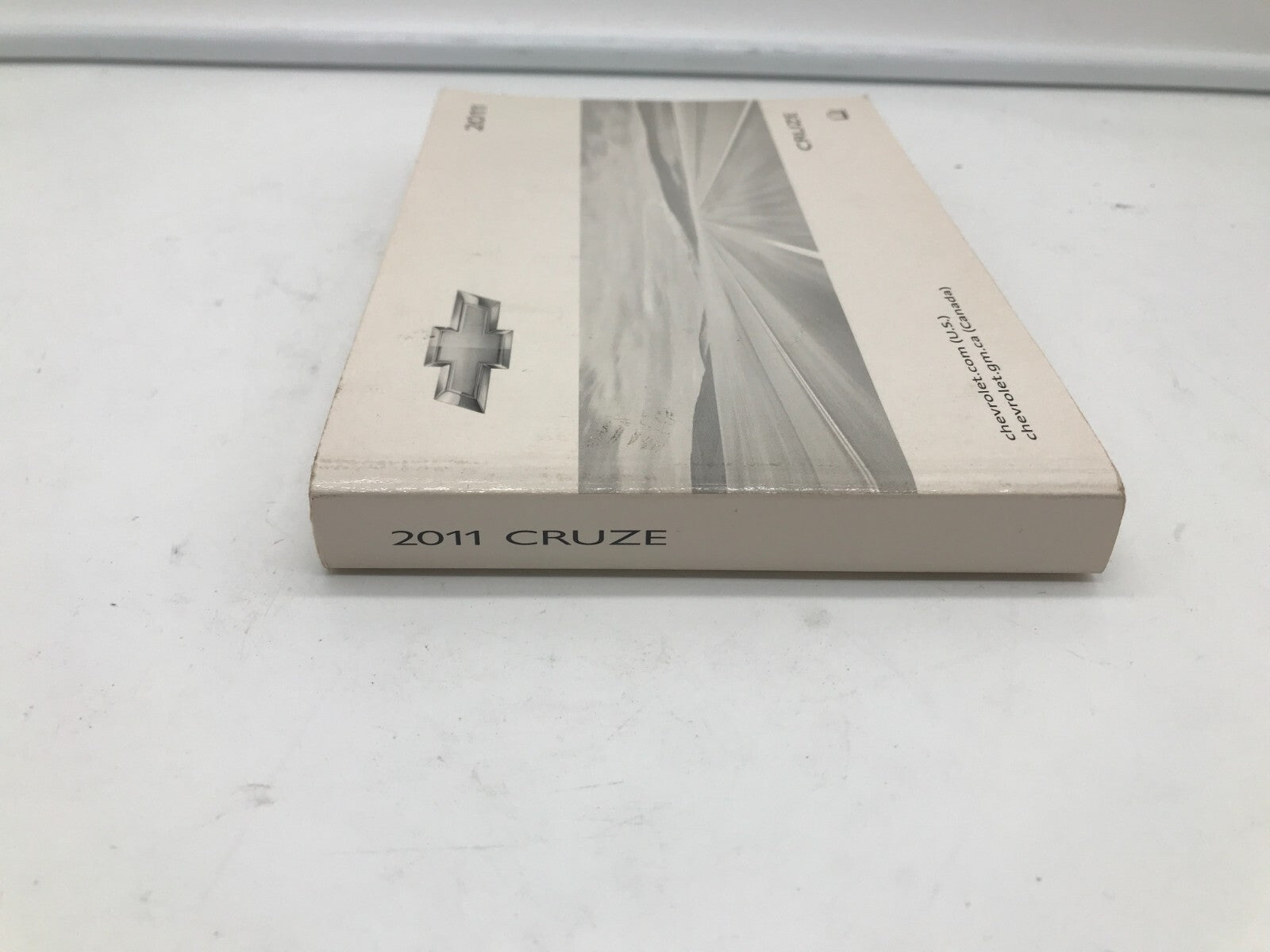 2011 Chevrolet Cruze Owners Manual OEM C02B45033