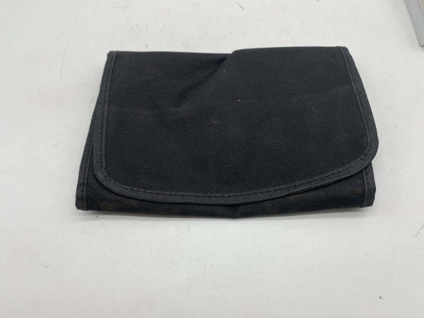 2019 Buick Enclave Owners Manual Set with Case OEM D03B69008