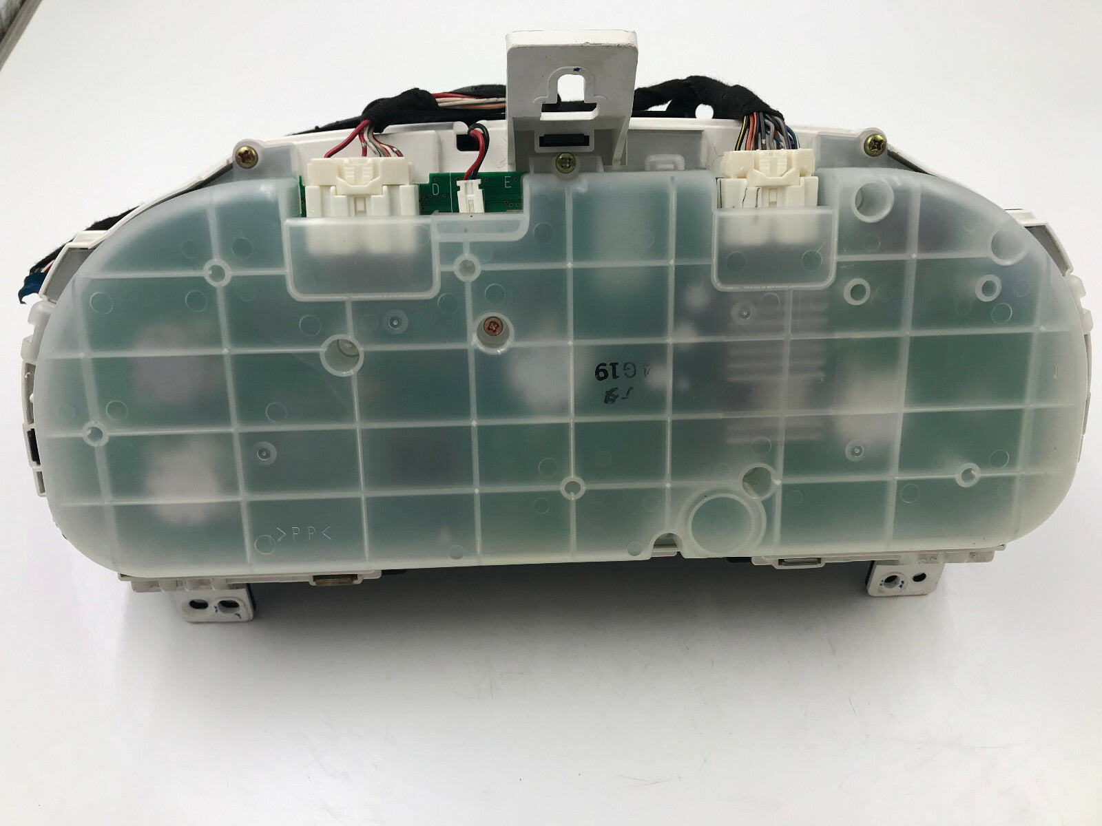 2004-2006 Mazda 3 Speedometer Instrument Cluster 32641 Miles OEM B02B20055